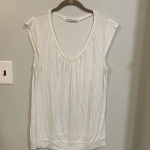 Old Navy Cap sleeve white deep v-neck tee shirt. Size XL